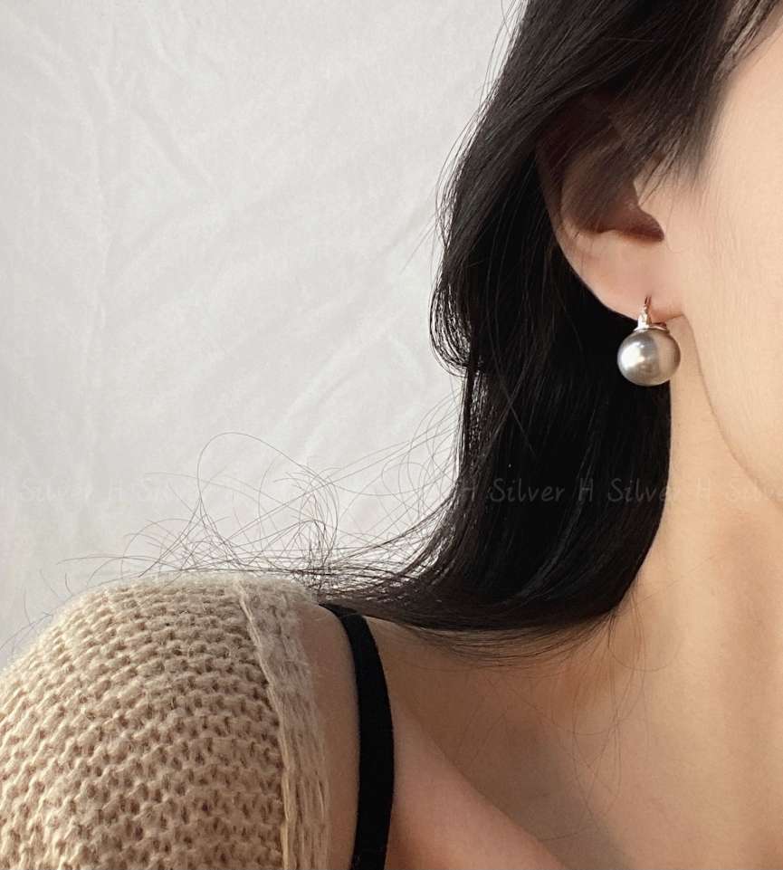 新品上市！/思兰925银耳环/时尚百搭仿珍珠设计/韩版冬季潮流款/不买你绝对会后悔！/限时抢购/错过再等一年！细节图