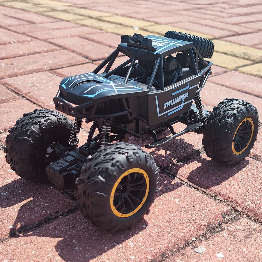 1:16儿童遥控车玩具4通道耐撞充电攀爬车越野车大号玩具汽车模型