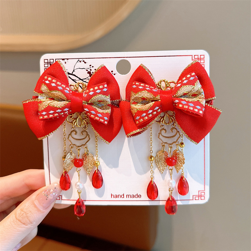 New Year hairpin, little girl, festive New Year greeting, plush hairpin, girl's bow hair accessory, baby, ancient-style Hanfu headwear, national trend series Item Picture