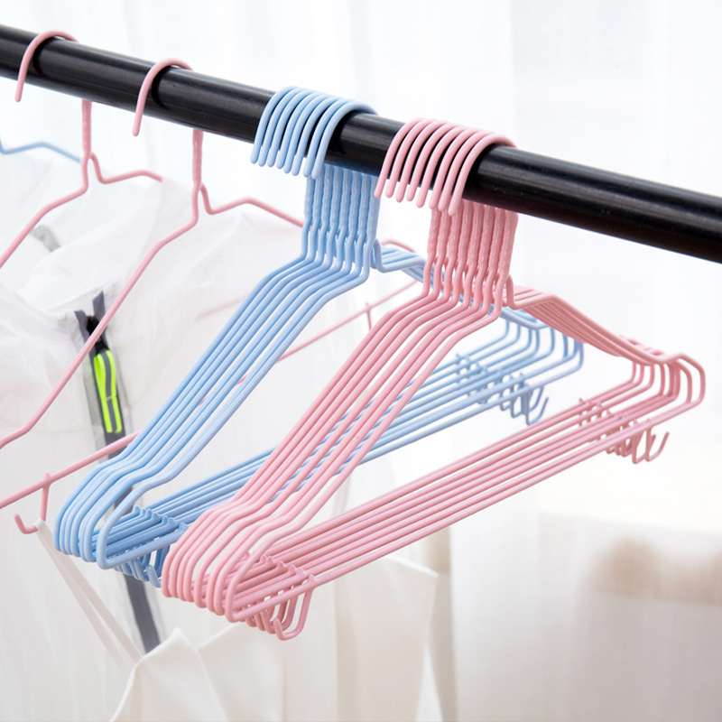 New children adult non-slip hangers multi-functional non-trace drying dry and wet clothes clothes support hanger a generation Application Scenario