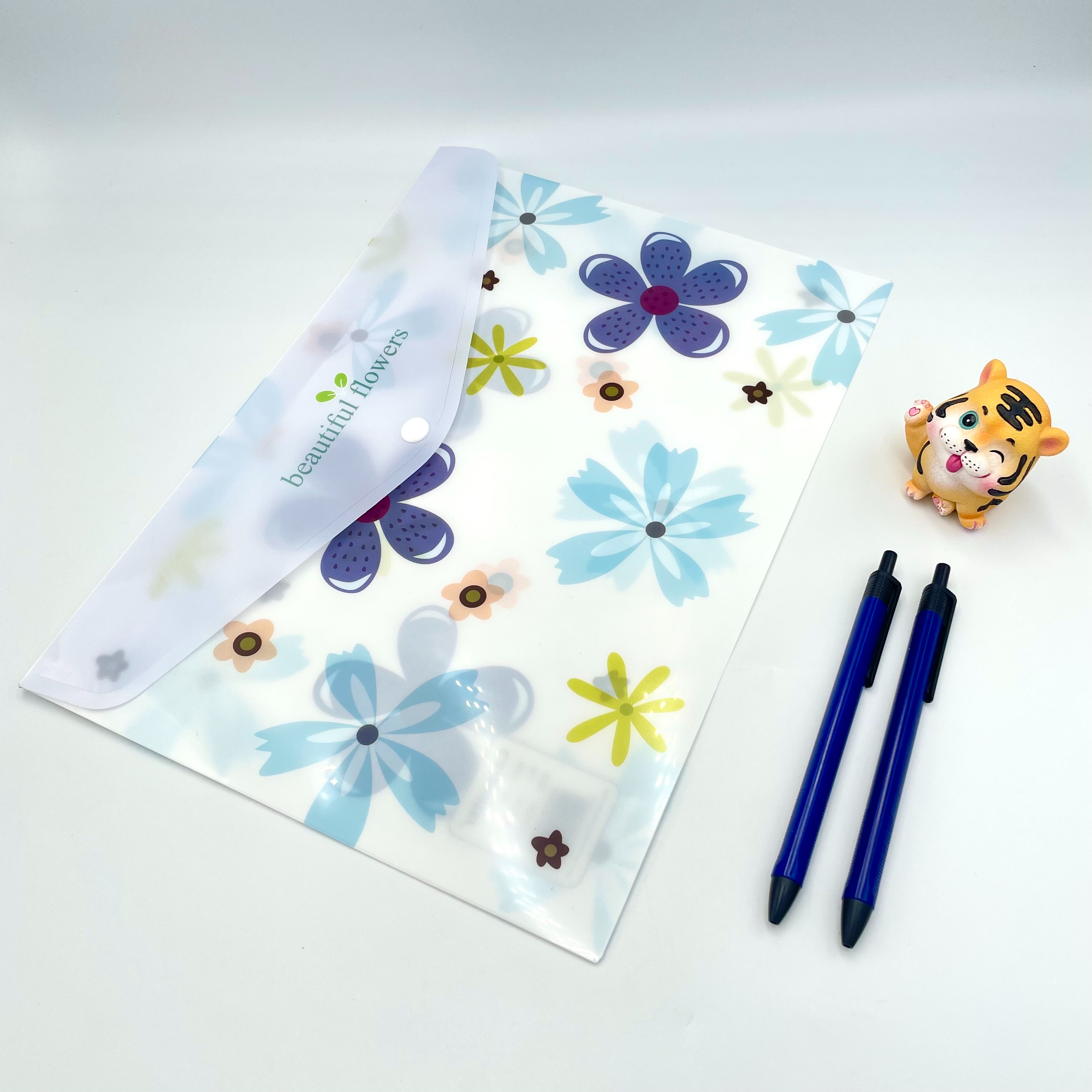 Printed horizontal button bags, office materials bags, A4 storage bags, factory direct sales, student test paper classification bags Item Picture
