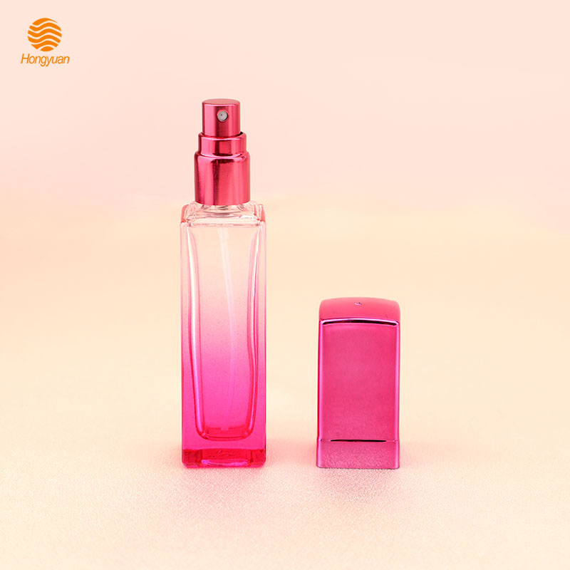 Factory wholesale 20ml square perfume bottle glass screw bottle fine mist spray bottle cosmetics portable dispenser perfume bottle