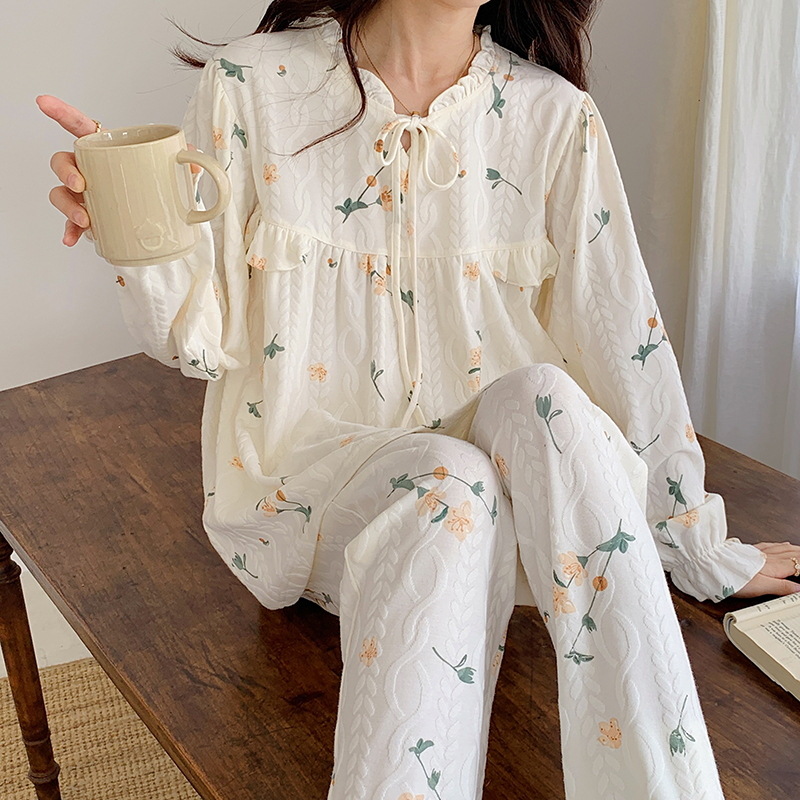 2022 new pajamas women spring and autumn autumn white palace style long-sleeved home dress large size can be worn outside the suit Application Scenario