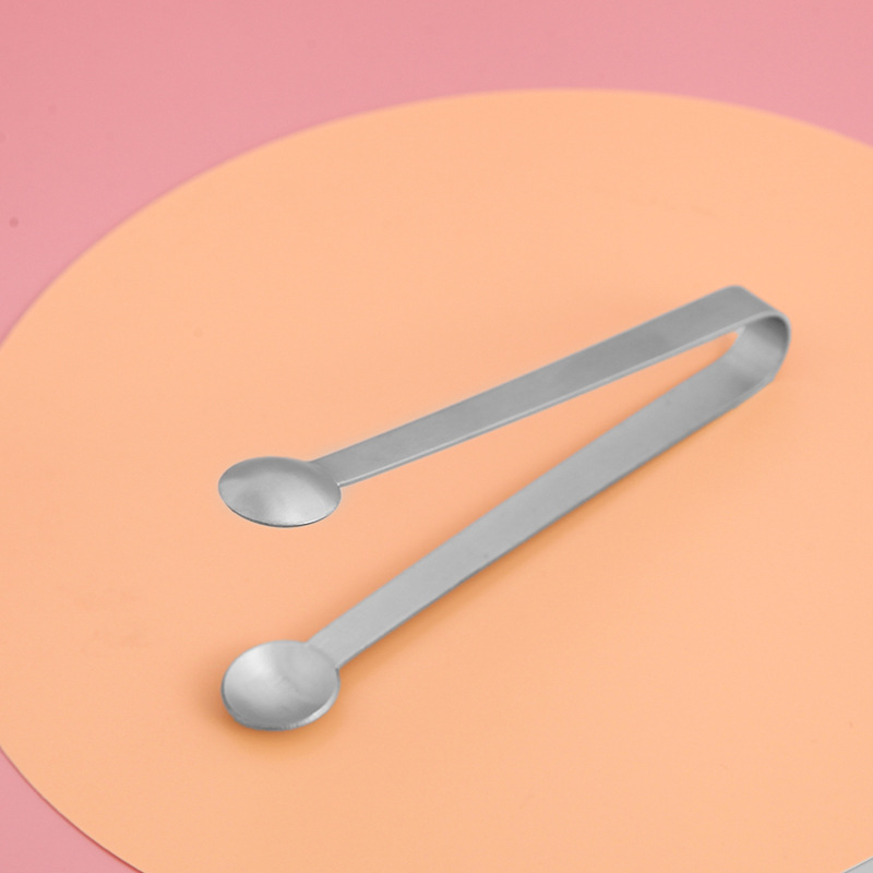 DF99176 Sugar holder, Stainless steel food Holder, Mini food holder, snack holder, Cake Baking decoration holder, palm heart glove holder, DF TRADING HOUSE Application Scenario