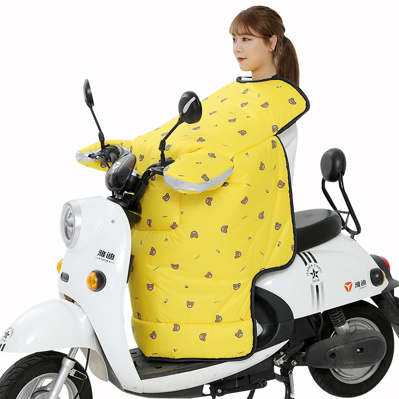 Winter windshields are waterproof autumn and winter windshields by electric motorcycles with fleece and thickened battery trams Specification drawing