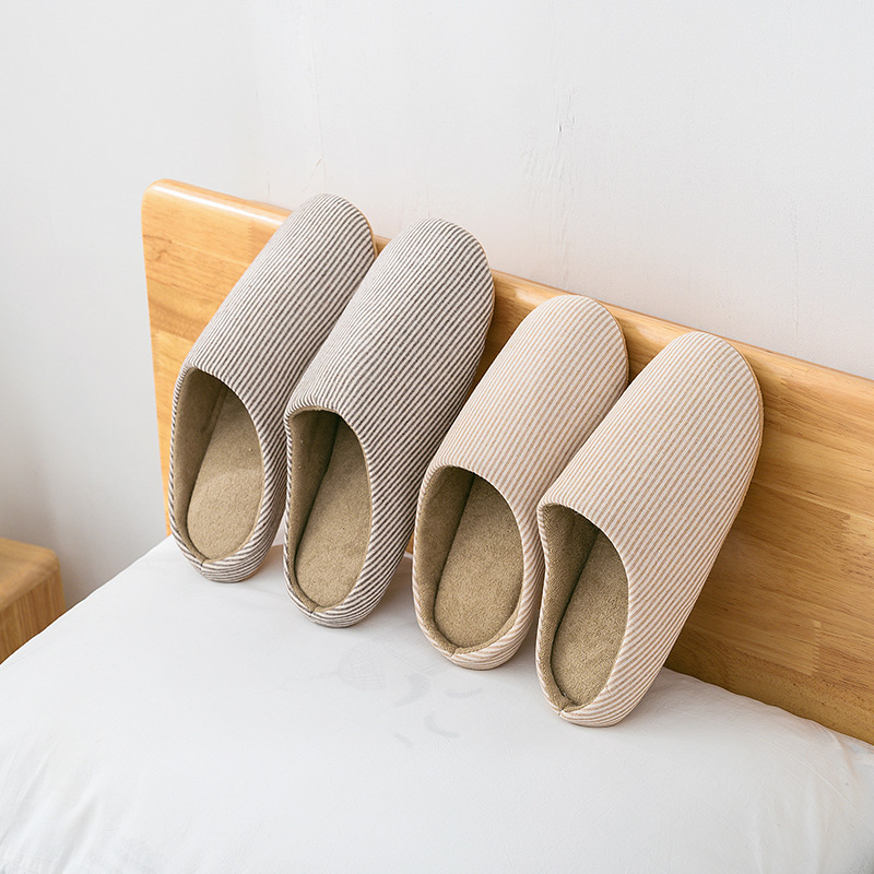 Couples home warm cotton slippers plush casual cotton drag wholesale indoor wooden floor anti-slip silent cloth sole slippers details Picture