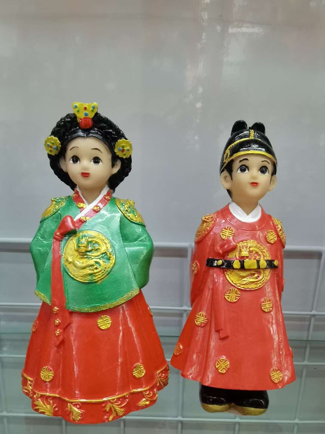其他材质工艺品实物图