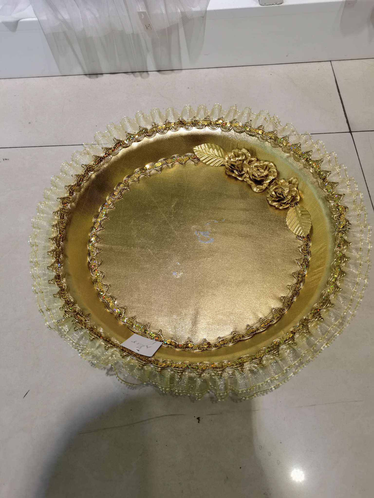 Gift tray