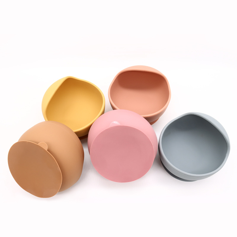 Baby silicone tableware set, food-grade children's and babies' complementary food bowls, plates, forks, spoons, silicone baby and maternal products Application Scenario