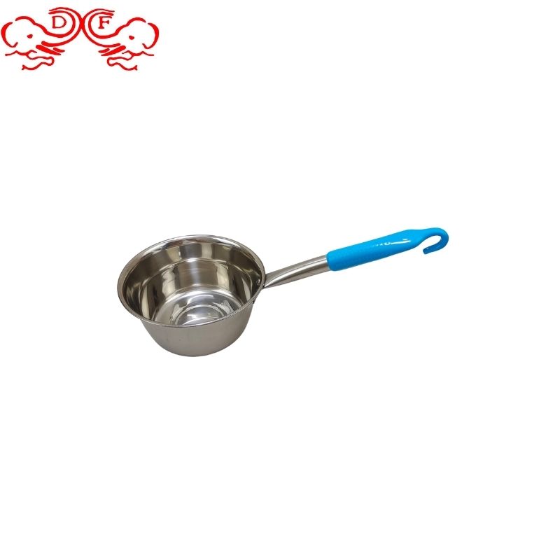 DF68382 stainless steel water spoon thickened, precisely welded, non-magnetic water spoon, kitchen water spoon, soup spoon, porridge spoon, extended ladle, DF TRADINGHOUSE Application Scenario