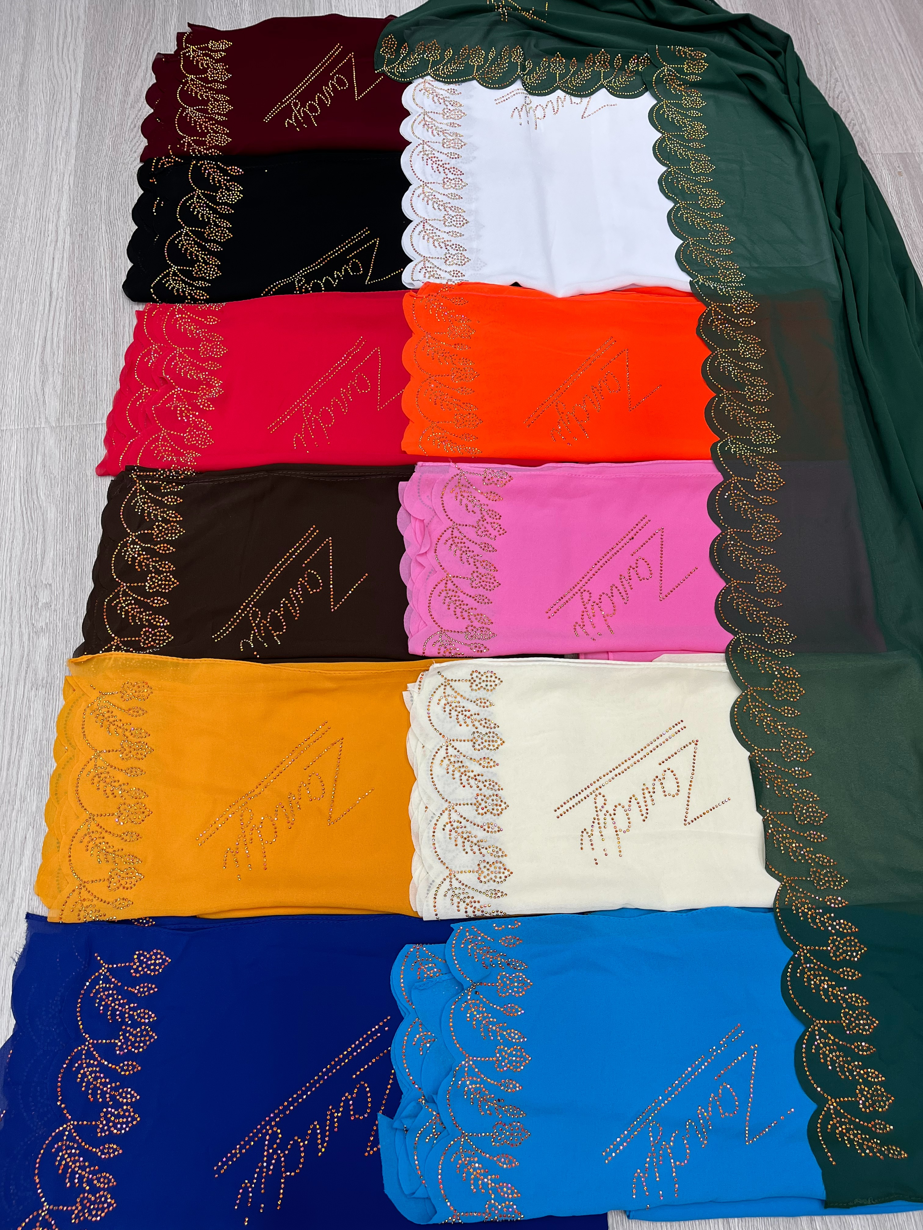 Malay Hot Diamond Rhinestone Monochrome Women's Chiffon Scarf New Breathable Refreshing Neck Long Scarf Hw004
