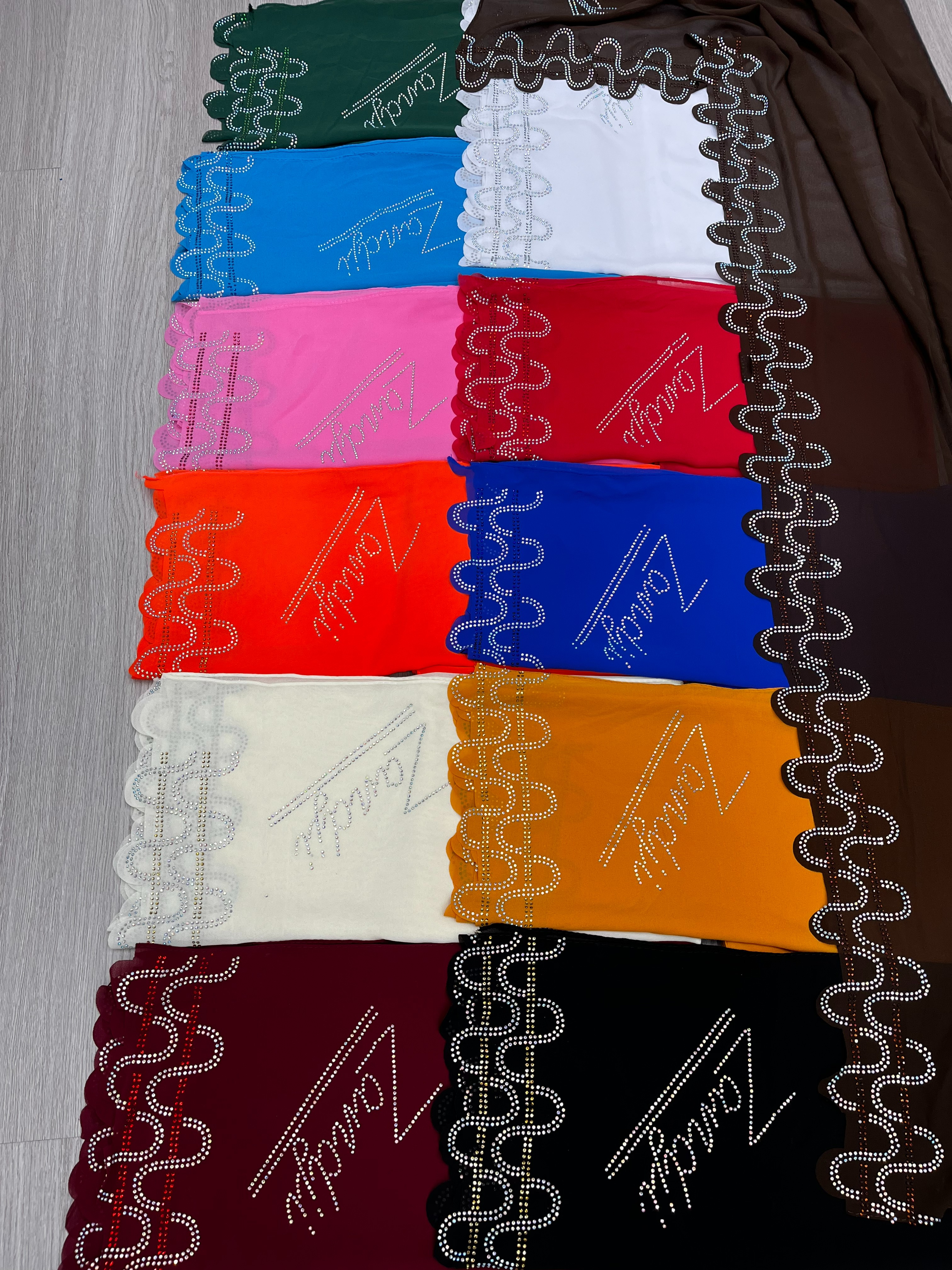 Malay Hot Diamond Rhinestone Monochrome Women's Chiffon Scarf New Breathable Refreshing Neck Long Scarf Hw005 details Picture