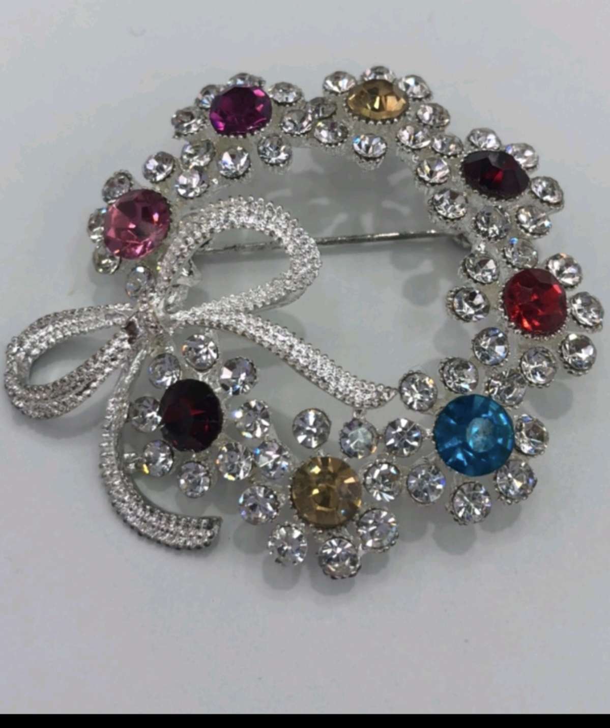 Yu Na's A-074 trendy design, light luxury, niche and simple brooch Specification image