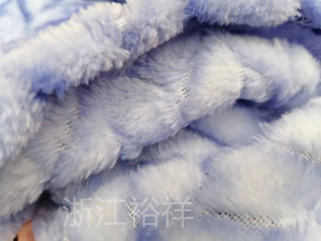 Factory direct supply of flannel blankets, thickened office nap blankets, double small blankets Item Picture