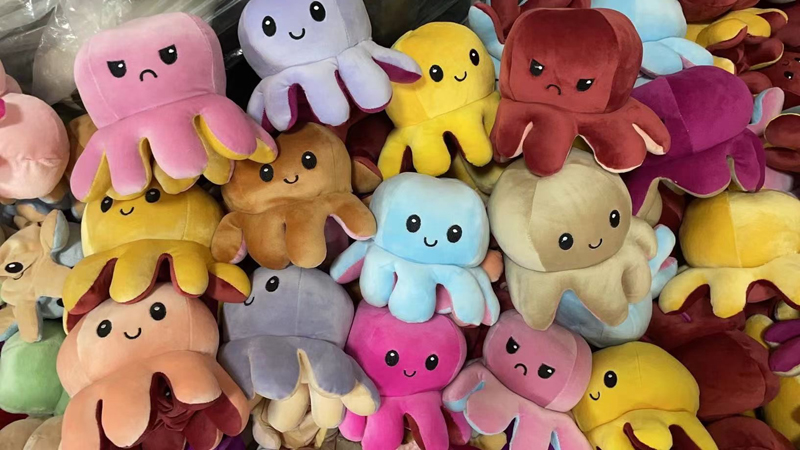 Plush animal toys, solid-color flipped octopuses and octopuses ranging from 20 to 50 centimeters in stock pic 11