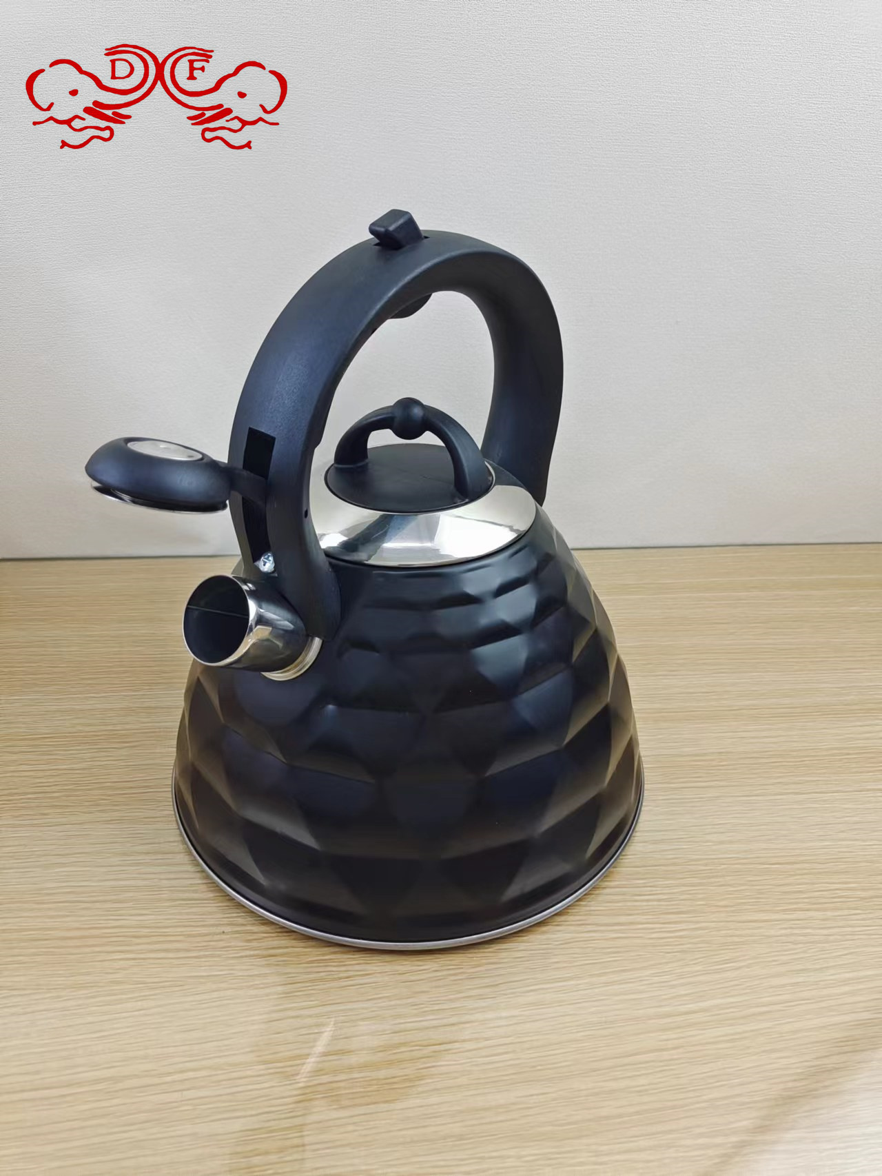 DF68376 Black diamond-patterned sounding kettle, stainless steel kettle, 3L European and American sounding kettle, universal DF TRADINGHOUSE details Picture