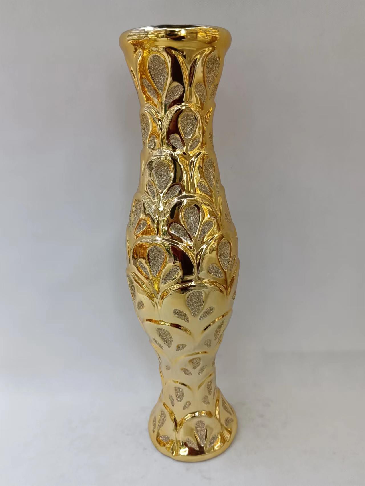 Ceramic vase