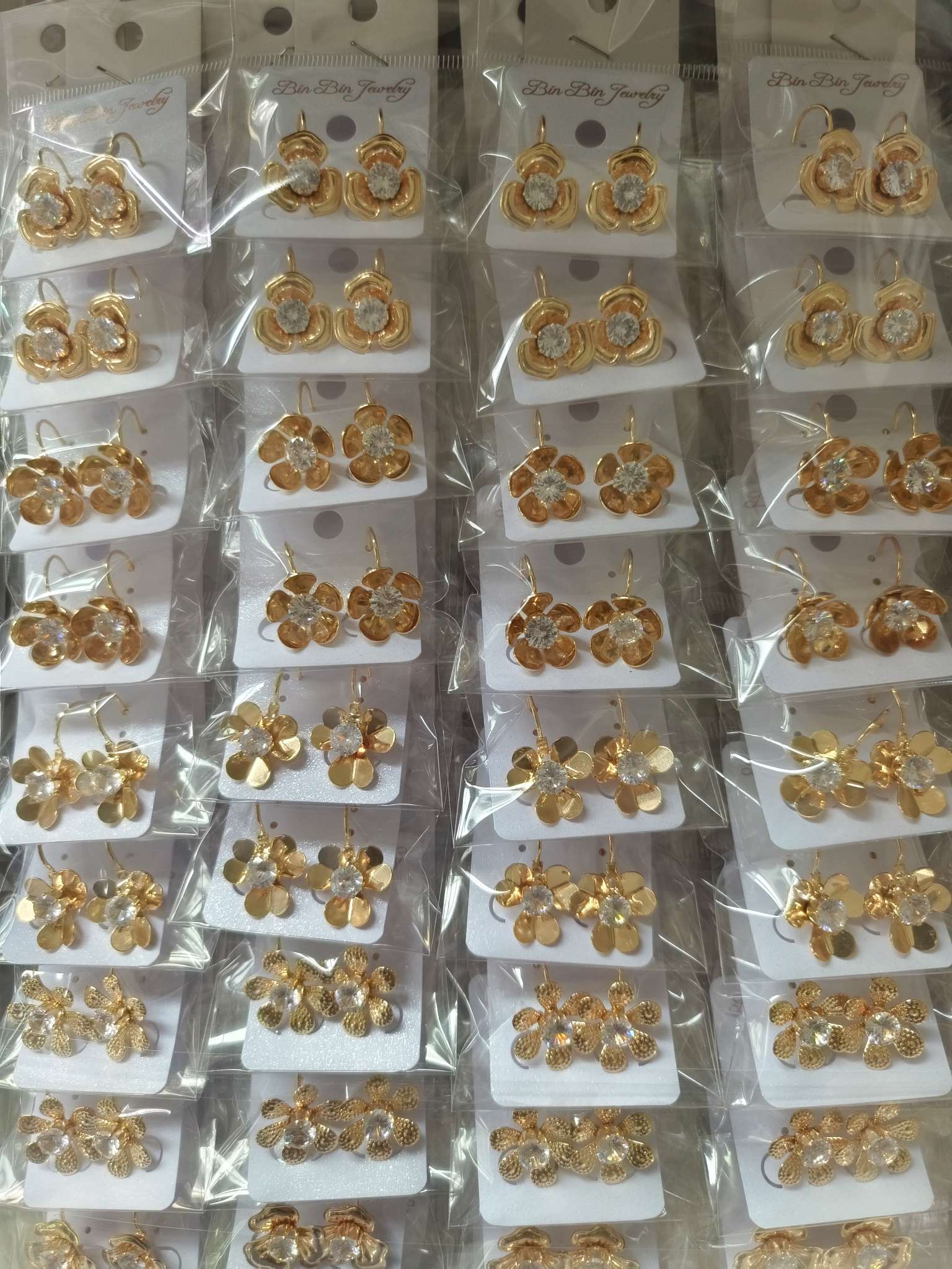 2023KC金锆石花型耳扣200打一件外贸定做