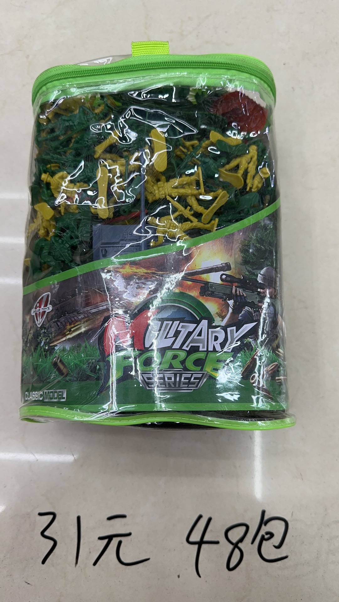 袋装军人/军事配件/军人模型细节图