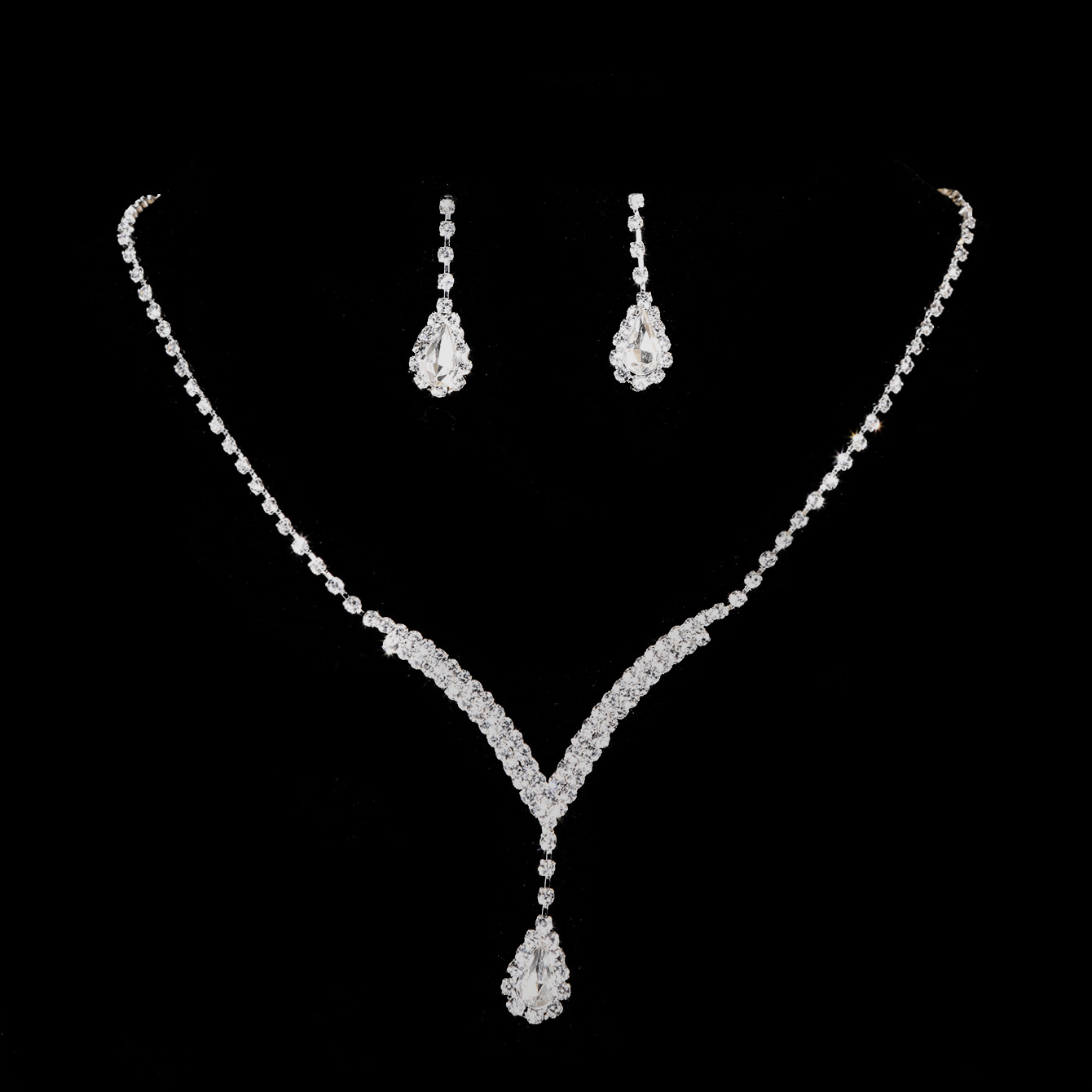 Bridal accessories: European and American fashion full diamond V-neck teardrop pendant necklace, stud set, cross-border bestsellers for women Specification image