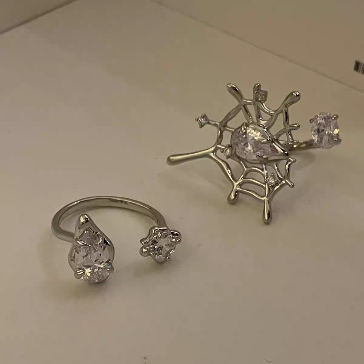 Xin Ai Lian 2302 Spider-web-like Copper Zircon Open Adjustable Ring details Picture