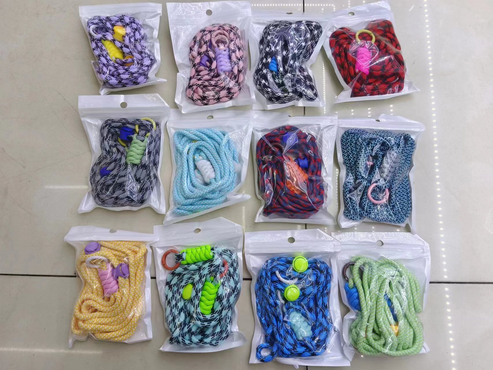 حبل متعدد الالوان متنوع Item Picture