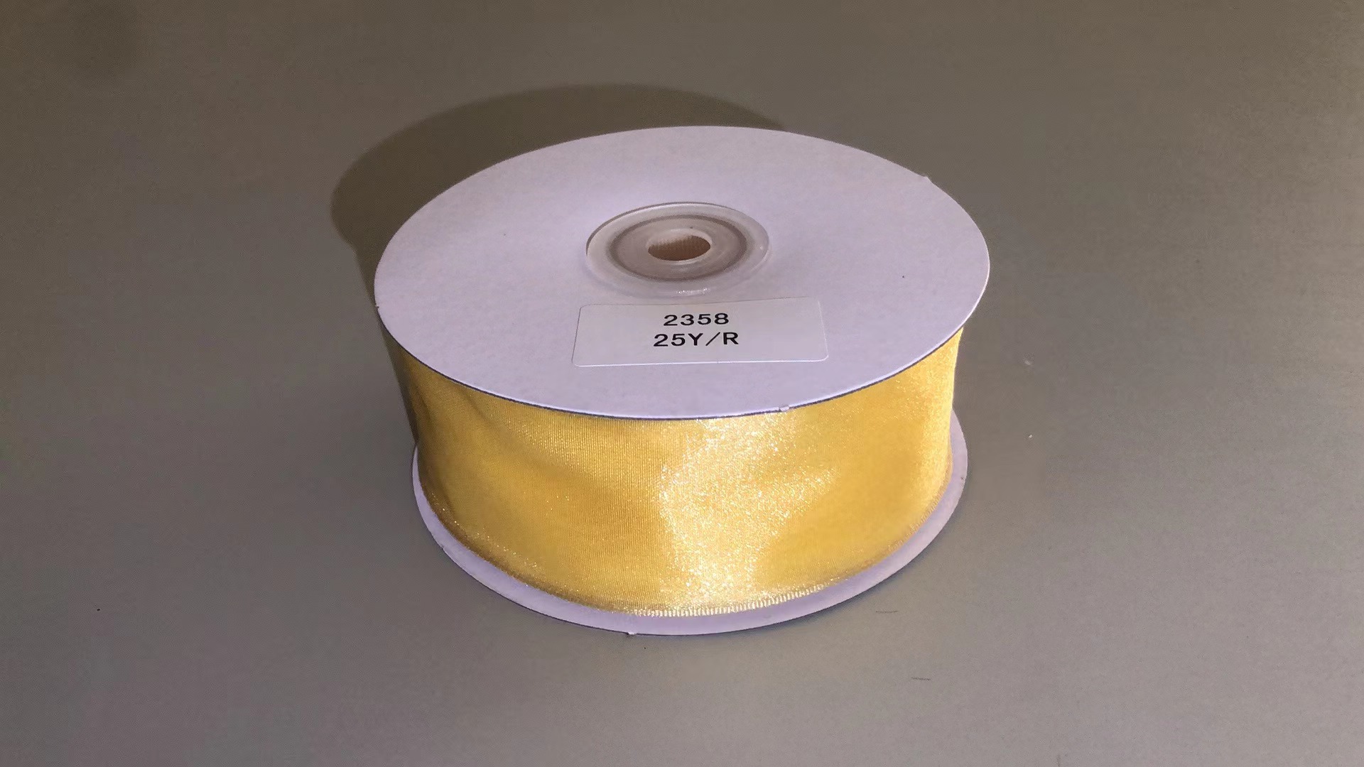 Item No. 2358 Christmas Gift Packaging Decoration DIY Champagne Gold Shiny Mesh Beige Edge Christmas Webbing 3.8cm Christmas Daily Necessities details Picture