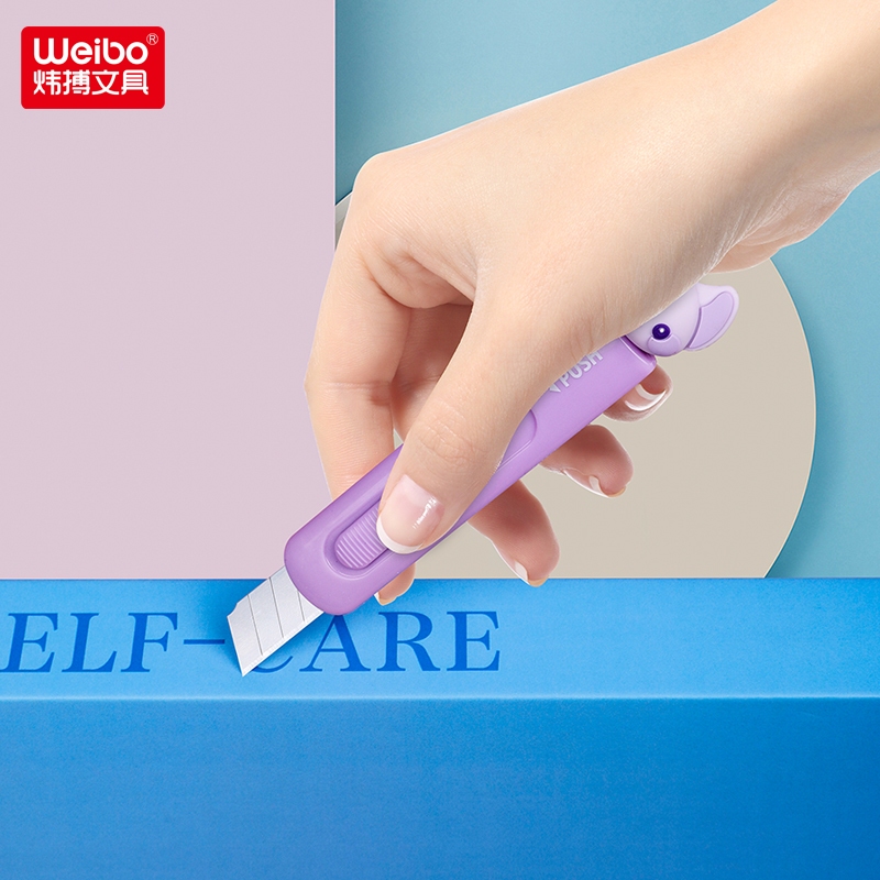 Weibo Stationery Cartoon Mini Fox Push Knife, manual paper cutting knife, telescopic portable express box opener details Picture