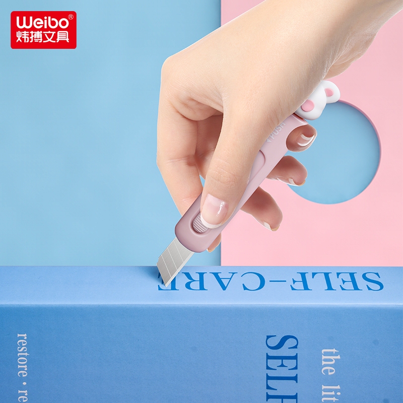 Weibo Stationery Animal Push Knife, hand-cut paper telescopic Portable Mini Cartoon knife, express box opener details Picture