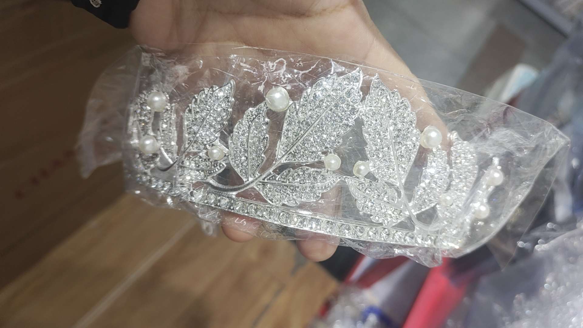 The children's accessories specialty store offers a wide range of children's accessories and accessories with fun and cute designs. They are made of safe and non-toxic materials and are handcrafted