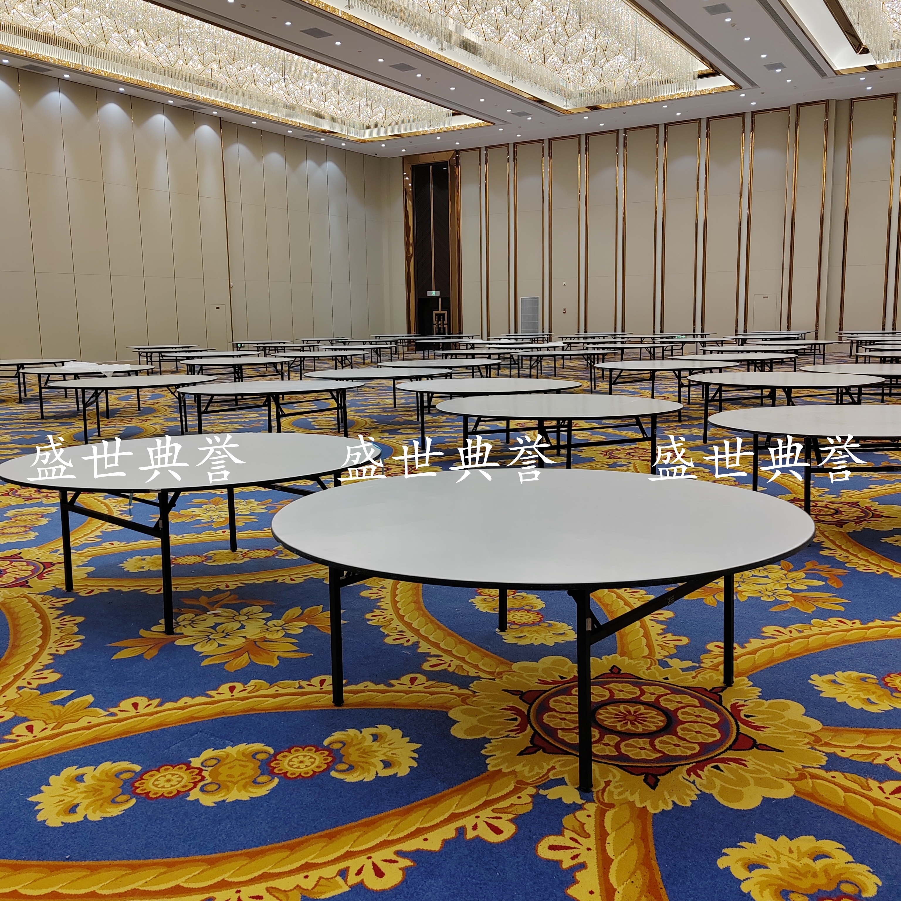Five-star hotel banquet hall dining tables and chairs, conference center banquet furniture, theme wedding folding round tables in Hefei details Picture