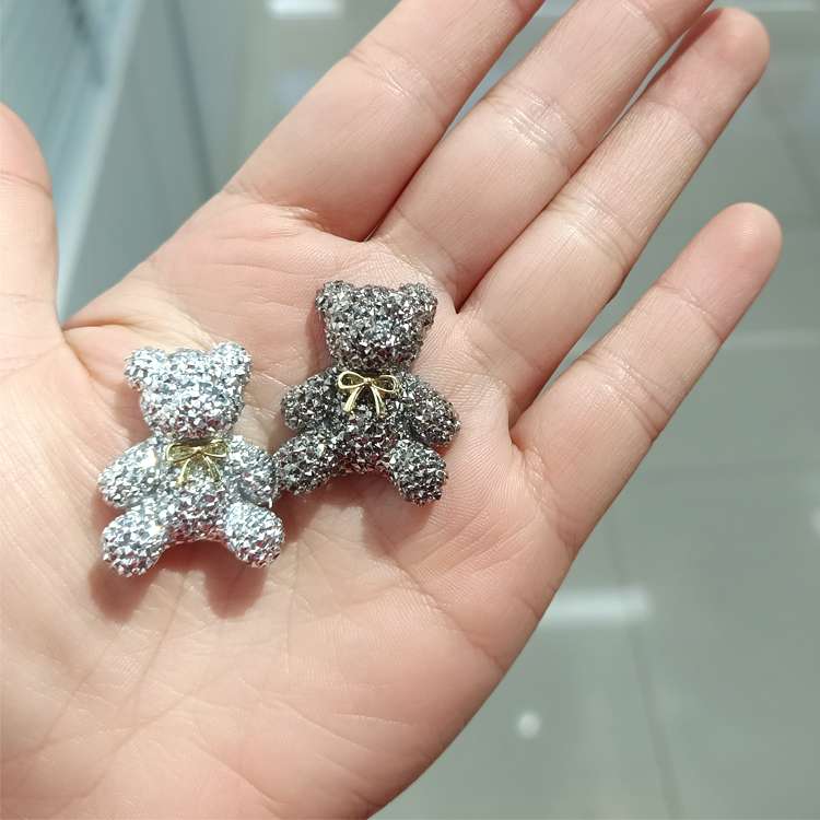 炫彩树脂/领结小熊/diy鞋花/饰品配件/洞洞鞋配饰/头饰发夹/手机壳贴产品图