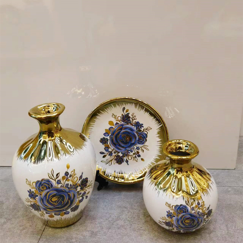 New gold-plated ceramic set, vase decoration cabinet, entrance hall three-piece decorative item Item Picture