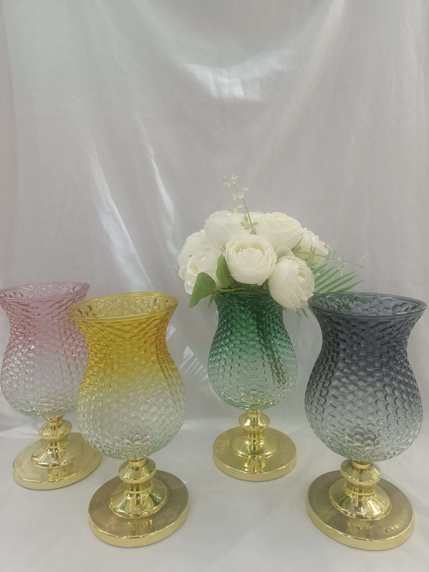 Simple and fashionable vase