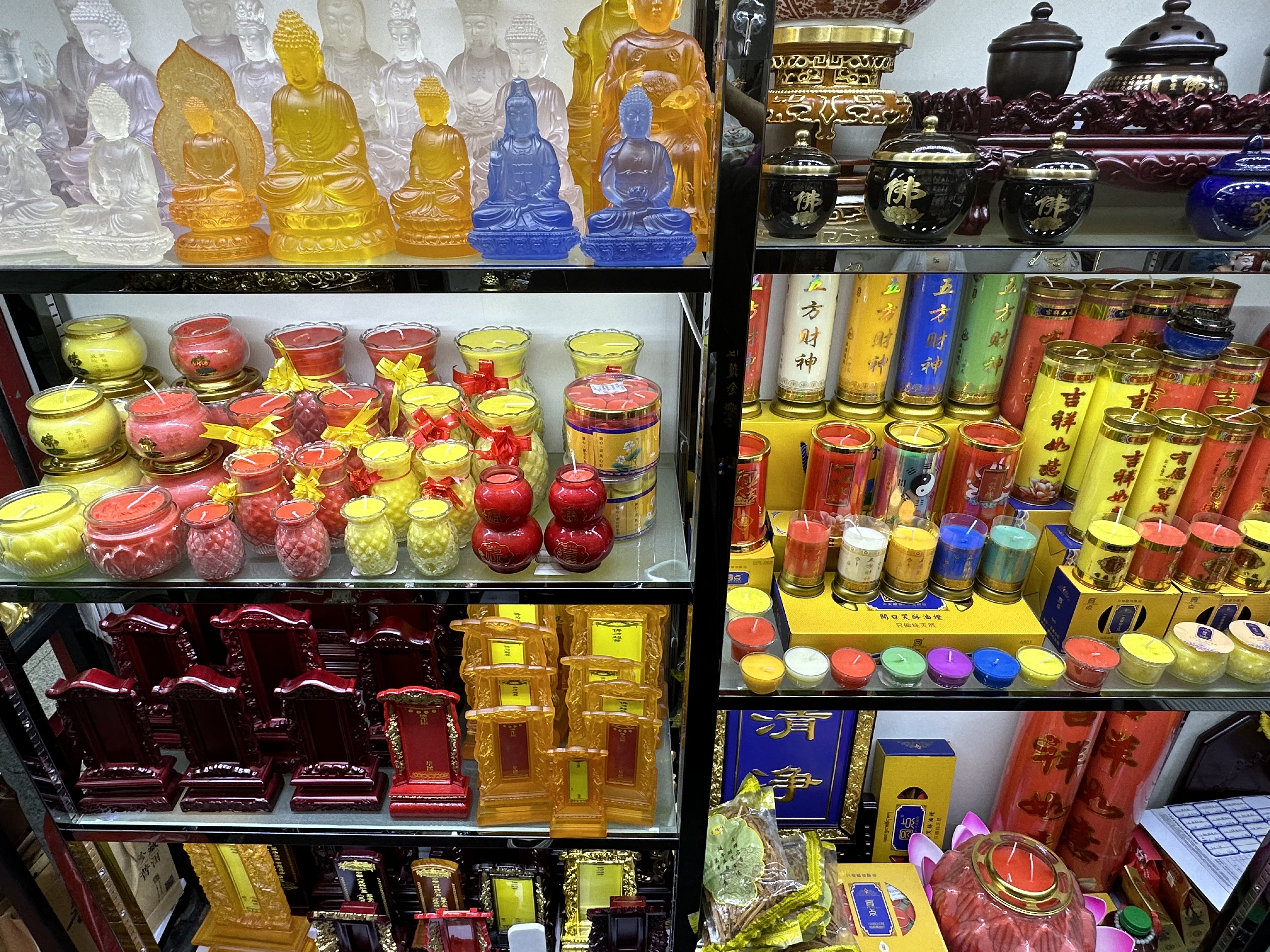 Pujue Golden Buddha Handicrafts Factory describe pic - 8