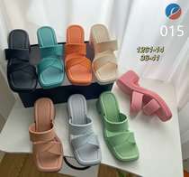 High heels and platform slippers female summer outside wear Korean version of fashion all kinds of ins wedge muffin bottom slippers at home non-slip