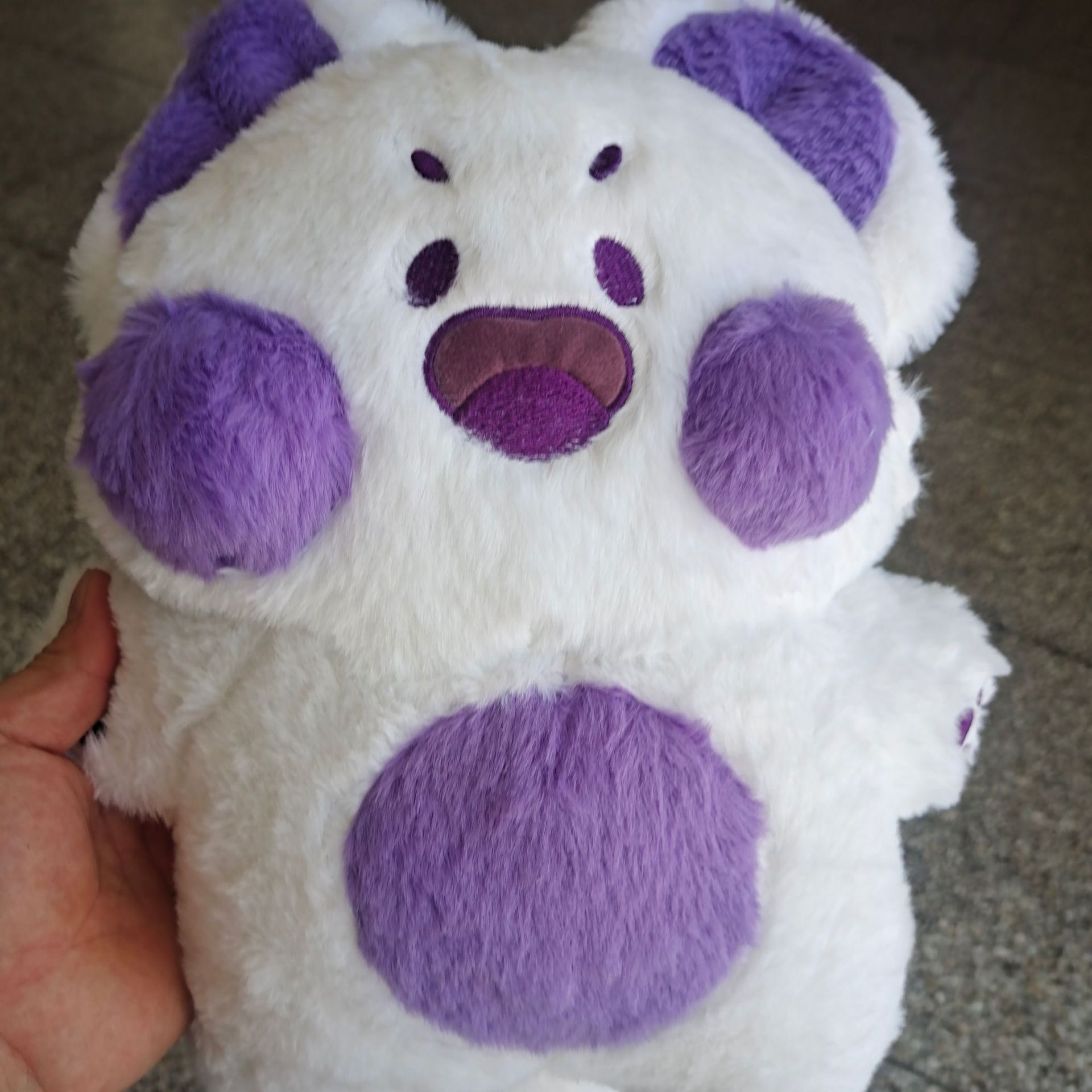 Popular plush toys, Yangzhou figurines, cushions and pillows, cute plush toys for sleeping. Wholesale can be confirmed from the source