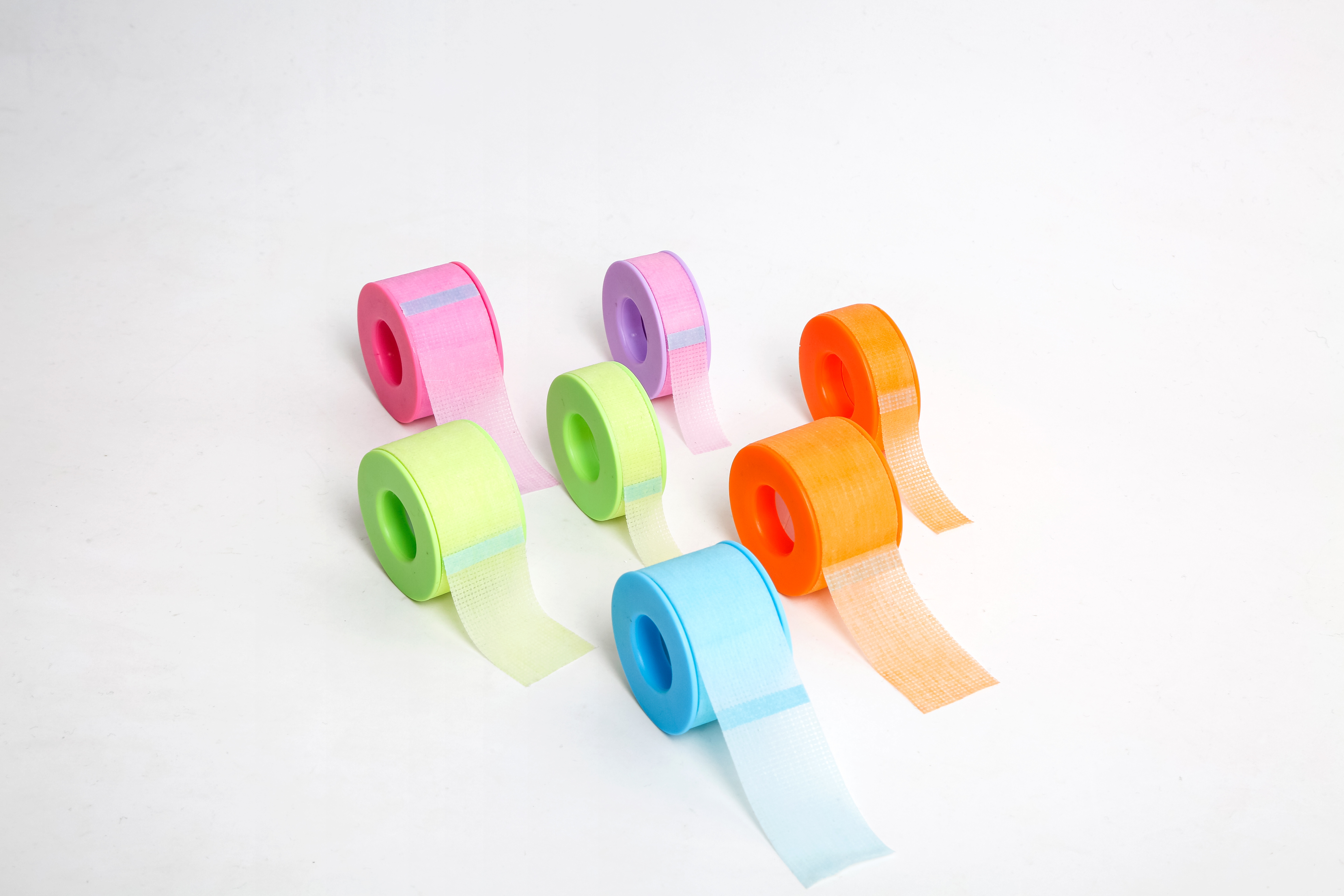 Non-woven fabric silicone gel tape, skin-friendly, easy-to-tear eyelash tape, breathable eyelash tape, false eyelash extension tape Specification image