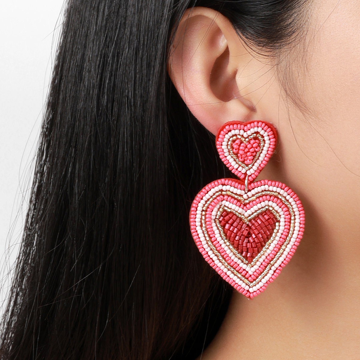European and American style cross-border fresh and sweet Valentine's Day handcrafted fabric heart-shaped earrings, personalized and creative autumn and winter women's earrings