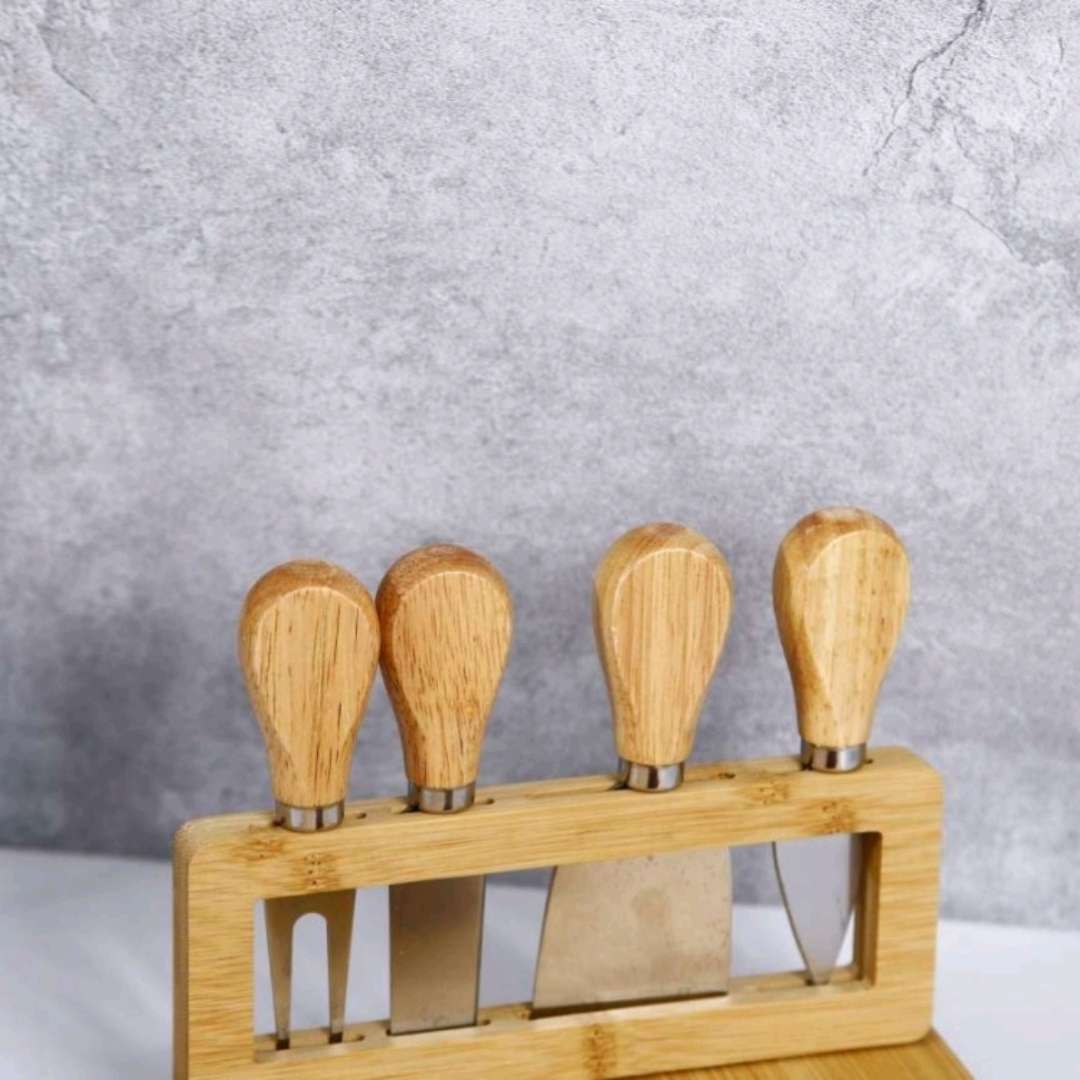 Cutting board set, simple cutting board, Nan bamboo set, cheese, cheese, fruit cheese, bread, multi-functional cheese Application Scenario