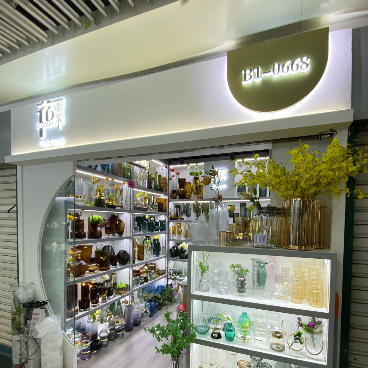 Yiwu Huaji Mo Handicrafts Co., LTD describe pic - 1