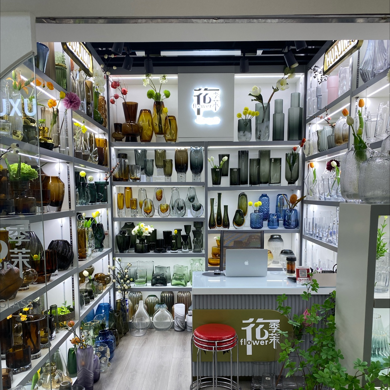 Yiwu Huaji Mo Handicrafts Co., LTD describe pic - 2