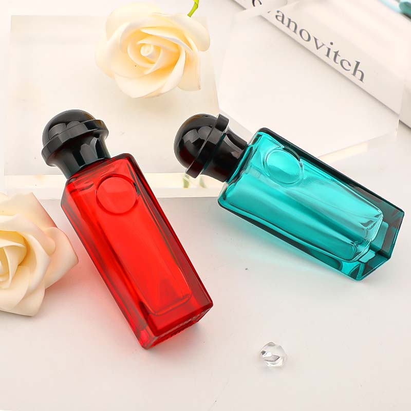 Manufacturers Spot Wholesale 35Ml Perfume Bottle Portable Dispenser Perfume Bottle Can Be Used Again Perfume Spray Bottle Application Scenario