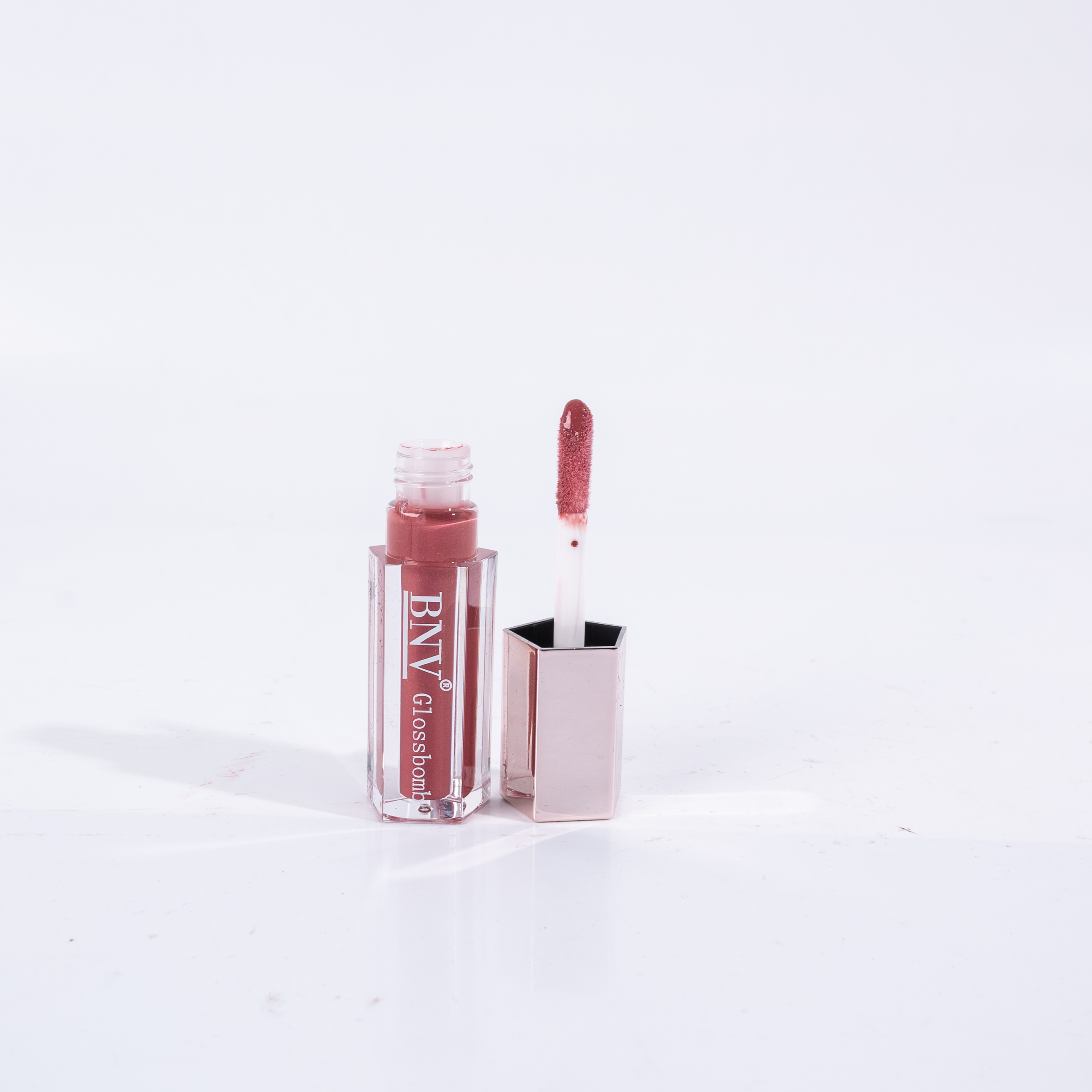 Bnv Mirror Lip Oil Moisturizes Lips Application Scenario