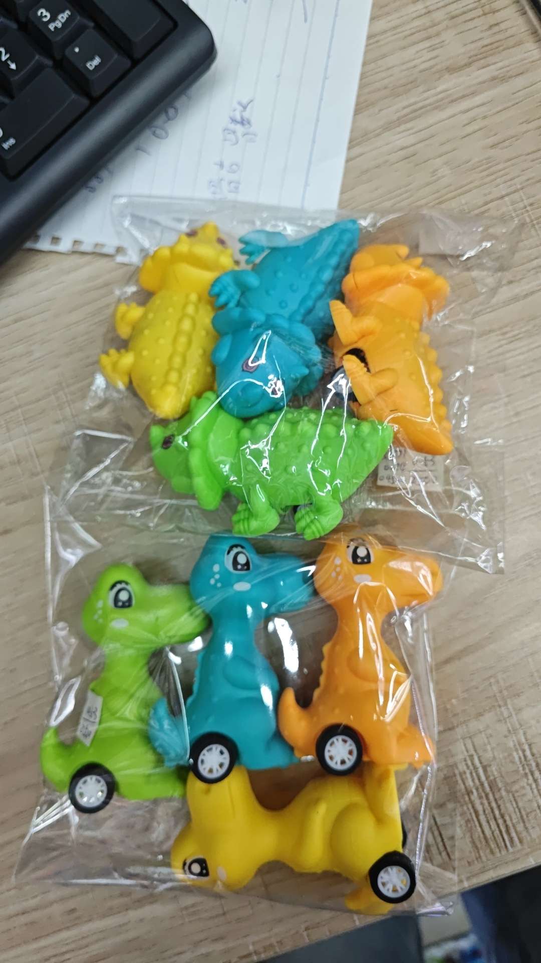 回力小车产品图