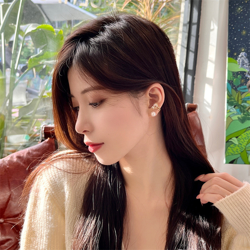 s925银针镶珍珠耳环女韩国新款潮简约耳坠气质闪钻耳钉两用耳饰