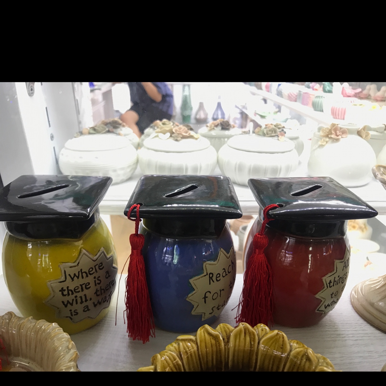 暴力熊/陶瓷/茶叶包装盒/香炉/陶瓷异形珠产品图
