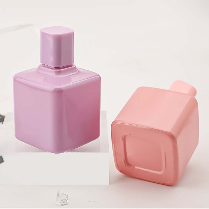 Manufacturers Explosive Spot Wholesale 100Ml Perfume Bottle Portable Dispenser Perfume Bottle Can Be Used Spray Bottle Item Picture