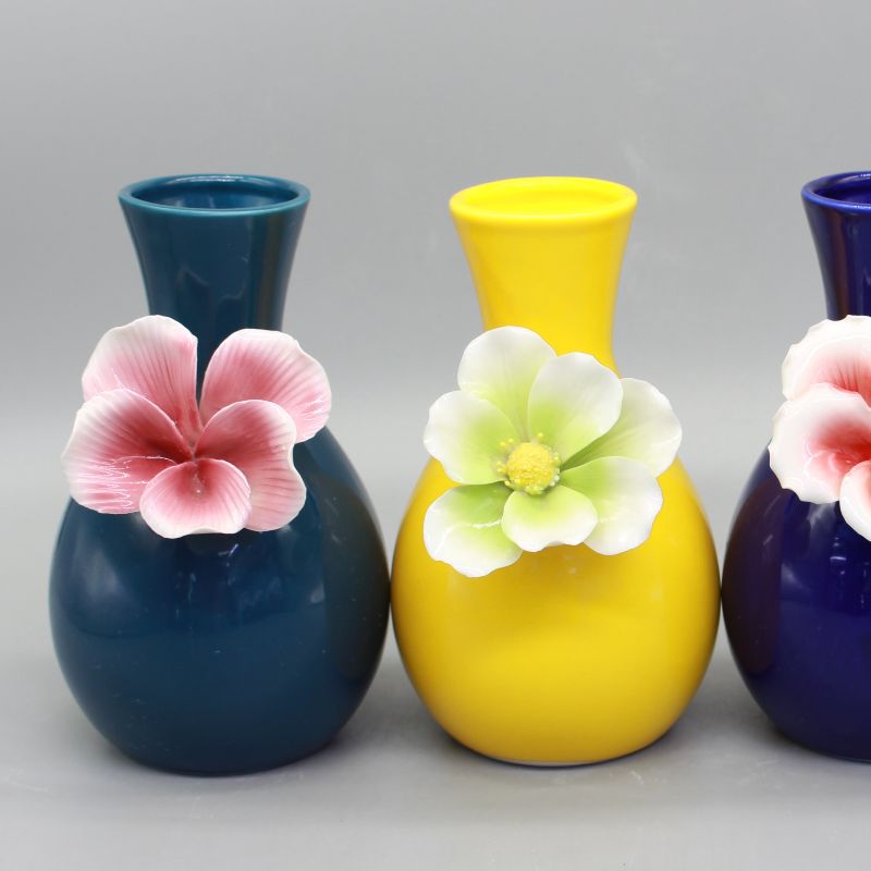 陶瓷手工花雕花花瓶装饰摆件精致家居装饰花瓶花瓶详情图2