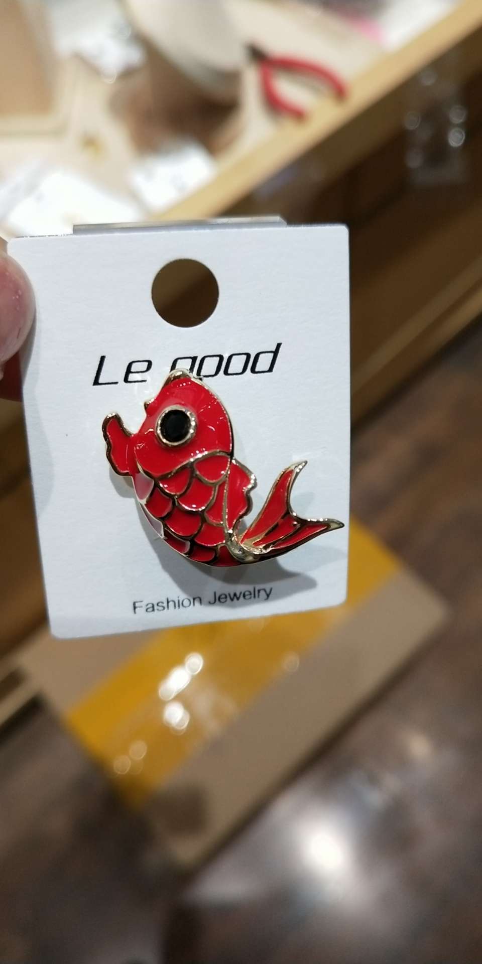 红色新年款滴油小鱼铜